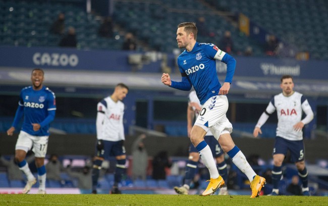 广州龙狮曾 广州龙狮曾